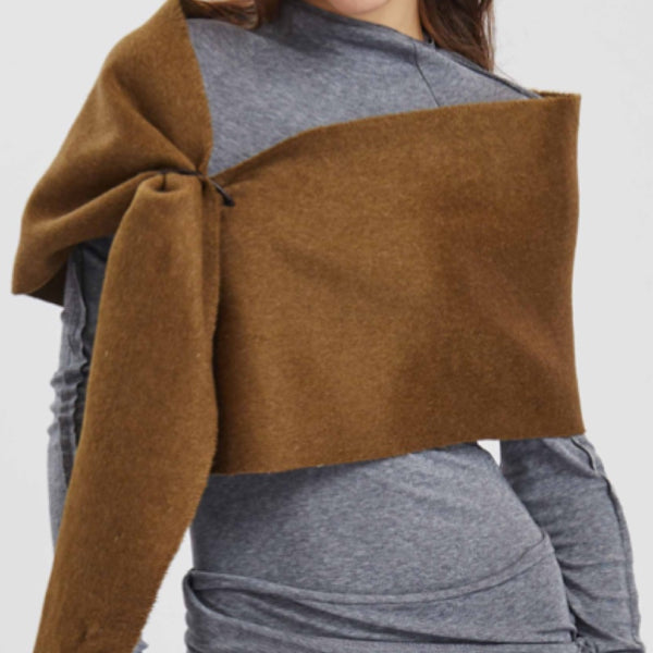 Wool Scarf in Wood Brown