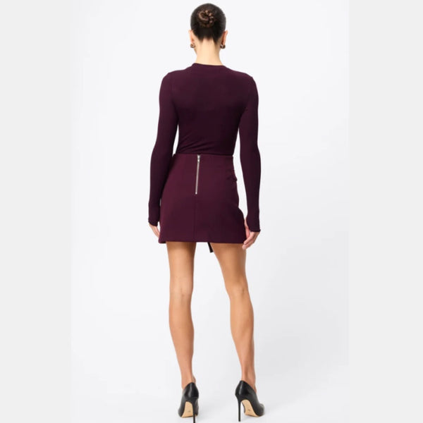 Brooklyn Top Cherry Lacquer - 8 (B)