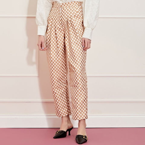 Round Up Scallop Peg Trousers