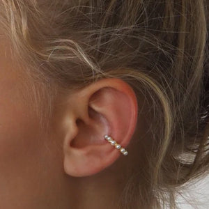 Poppy Earcuff